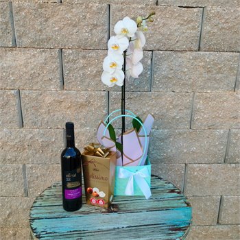 מארז סחלב יין ושוקולד